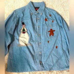 Wrangler hand painted women’s Christmas shirt